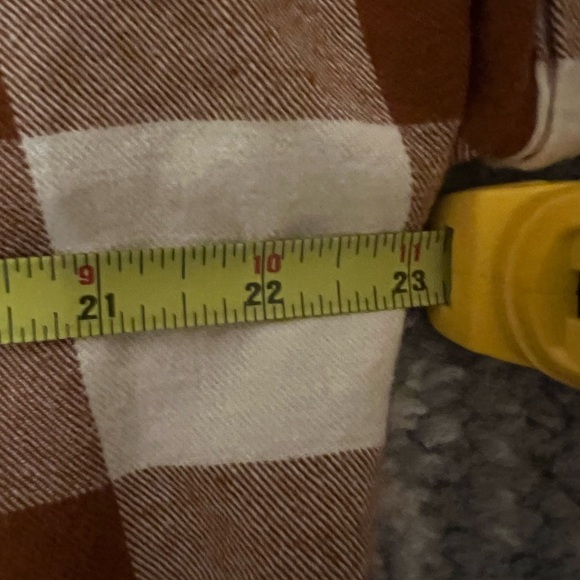 Duluth brand Tan and White Checkered Button-Down Shirt size S (M105) - Picture 8 of 8